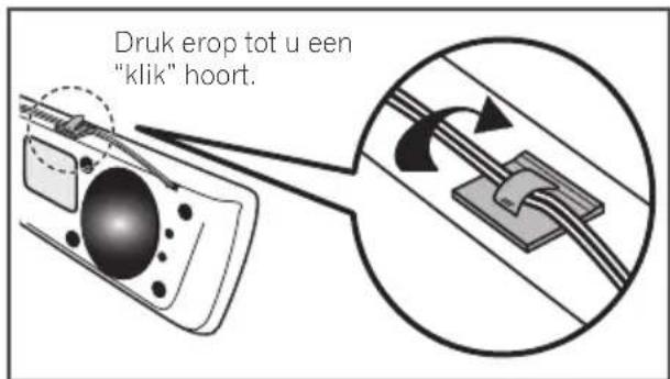PIONEER XVBD121W - Verwijder de onderplaatjes. - 4