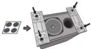 PIONEER SBD500FS - Montaggio degli altoparlanti Attaccare i tappetini antiscivolo - 1