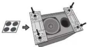 PIONEER SBD500FS - Aansluiting luidspreker Bevestiging van de antislipkussentjes - 1