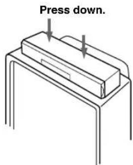 YAMAHA AVS77 - Align the fasteners on both sides and firmly press downward from the top of the front speaker unit. - 1