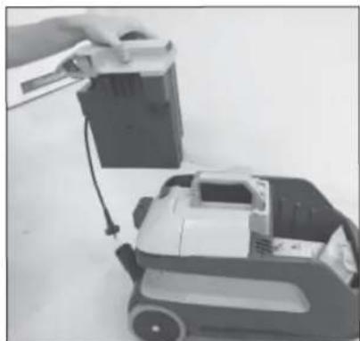 NILFISK Family VP600 - Filter change - 7