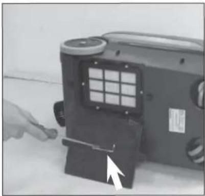 NILFISK Family VP600 - Filter change - 4