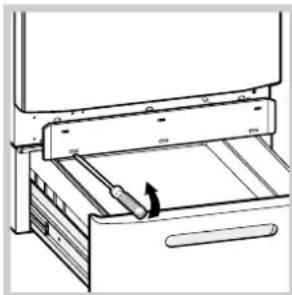 HOTPOINT-ARISTON AQGF 141 H - Ouverture manuelle de la porte hublot - 2