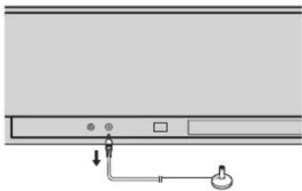 YAMAHA HTY7030 - Débranchez le microphone IntelliBeam de la prise INTELLIBEAM MIC sur la face avant. - 1