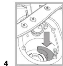 INDESIT DFP 273 NX - Cleaning the filters - 4