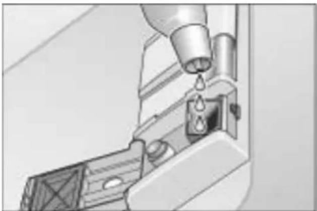 NEFF S 5409 X1 - Remplissage du liquide de rinçage - 3