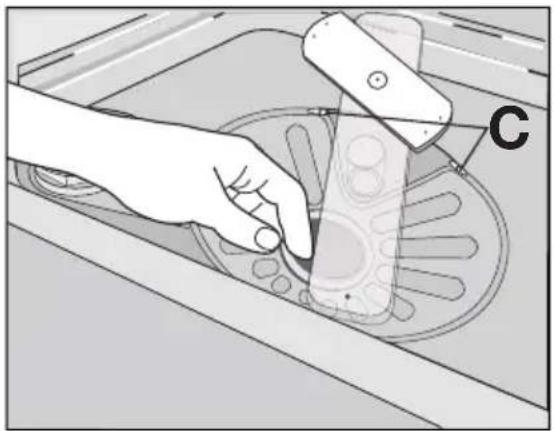 AEG-ELECTROLUX Favorit 78002 VI - Pour retirer et nettoyer les filtres - 3