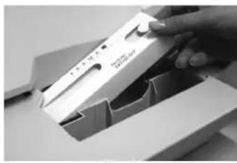 Frama Matrix F4 - Insérer les étiquettes d'affranchissement (labels) dans l'alimentation manuel MF4 - 2