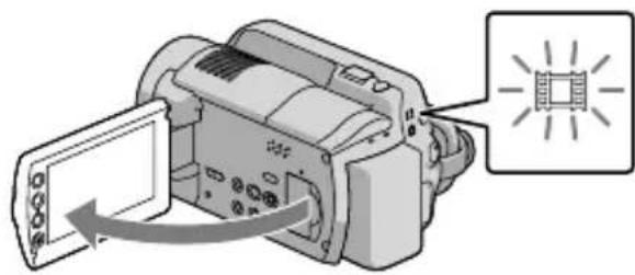 SONY HDRXR10VE - Ouvrez l'écran LCD de votre caméscope. - 1
