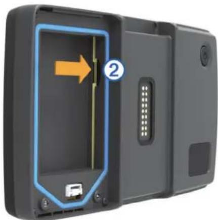 BMW Navigator V - De batterijplaatsen - 2