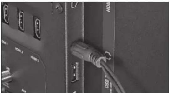 PEAQ PTV461100 - SEITLICHE ANSCHLÜSSE - 2