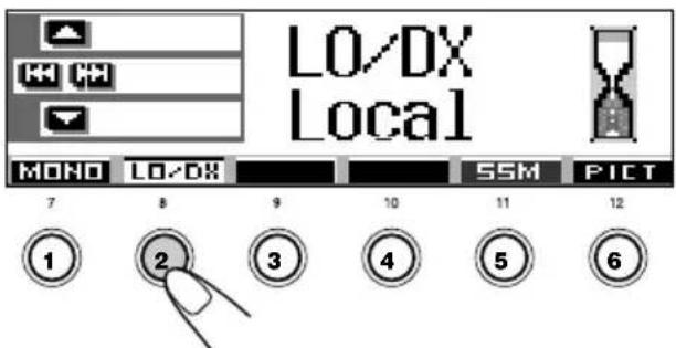 JVC KDSH9102 - Pour accorder uniquement les stations FM avec un signal fort—LO/DX (Local/Distant) - 3