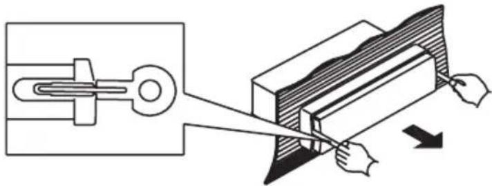 Renkforce SD3023 - Einbau in den Radioschacht - 4