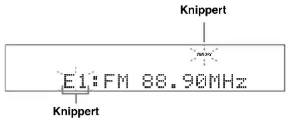 YAMAHA HTR6140 - Houd PRESET/TUNING tenminste 3 seconden ingedrukt. - 1