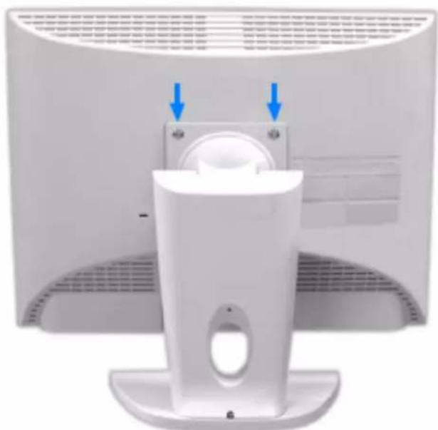 SAMSUNG SyncMaster 152V - Entfernen des FuBes - 1