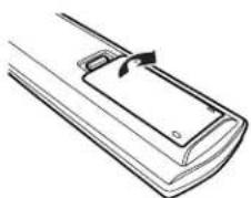 DENON TU1500RD - Insertion des piles - 1