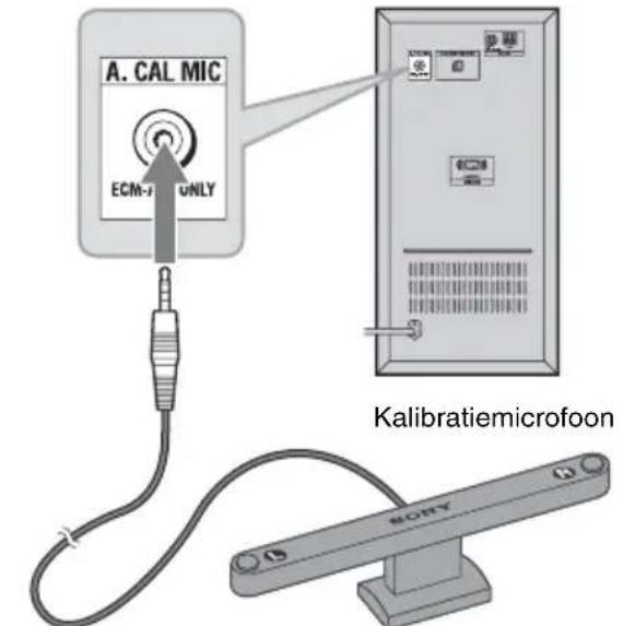 SONY DARX1 - Sluit de kalibratiemicrofoon aan op de A.CAL MIC aansluiting op het achterpaneel van de subwoofer. - 1