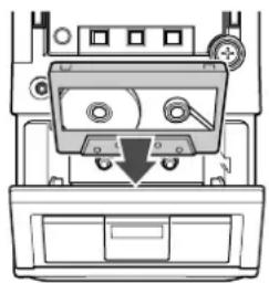 JVC UXM33R - Einlagen einer Kassette - 2