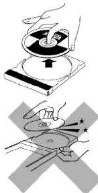 JVC UXP30 - Manipulation des CD - 1