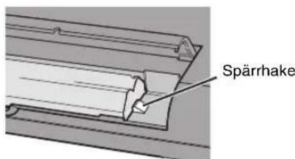 YAMAHA NXU10 - Demontering av batterihällaren - 1