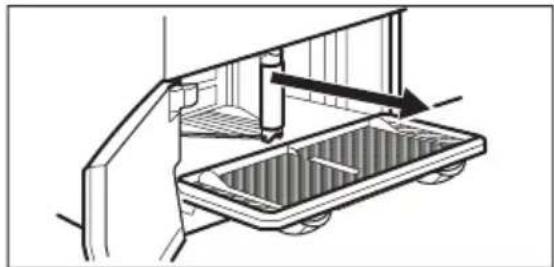ELECTROLUX EDP2074PEW - Cleaning the condenser - 5