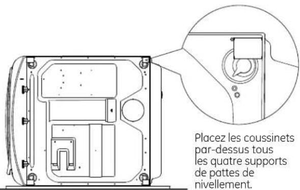 GE GFD49 - COMMENT INSTALLER LES CALES EN CAOUTCHOUC SUR LA BASE DE LA SECHEUSE - 1