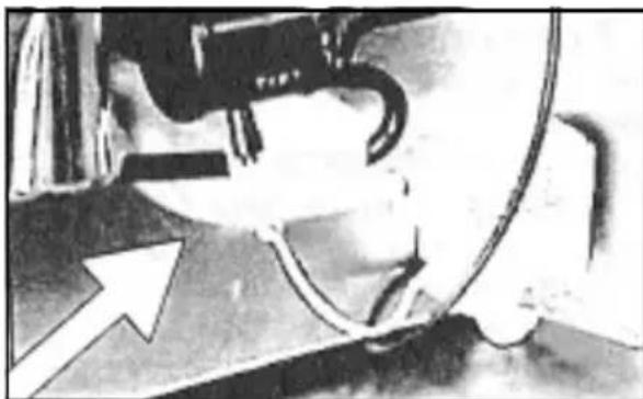 ELECTROLUX EA 3120 - Avfrostning, rengöring och unterhäll - 1
