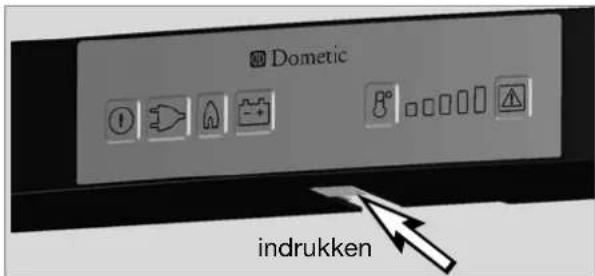 DOMETIC RMS 8405 - Batterijenplaatsen/ervangen - 1