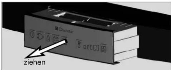 DOMETIC RMS 8405 - Einlagen / Wechseln der Batterien - 2
