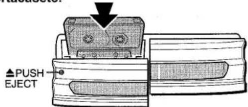 AIWA CXNA222 - Pulse TAPE y PUSH EJECT para Abrir el portacasete. - 1