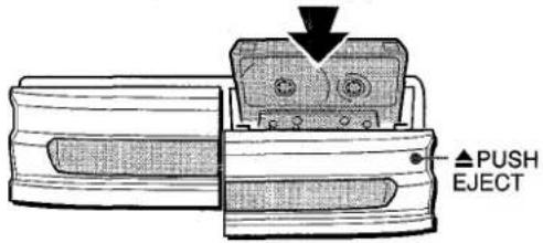 AIWA CXNA222 - Insérer la cassette à enregistrer dans la platine 2. - 1