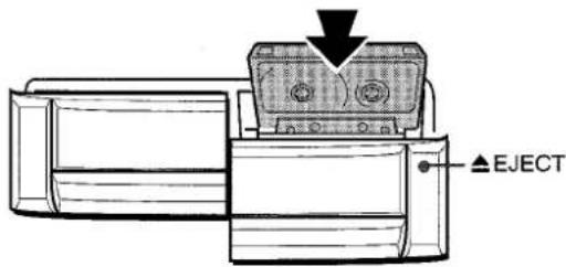 AIWA NSXMT920 - Insérer la cassette à enregistrer dans la platine 2. - 1