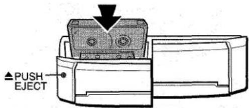 AIWA NSXMT725 - Pulse TAPE/DECK 1/2 y ▲ PUSH EJECT para abrir el portacasete. - 1
