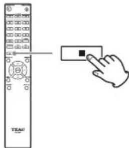 TASCAM CD240 - A l'arrêt, appuyez sur la touche Stop ( ). - 1