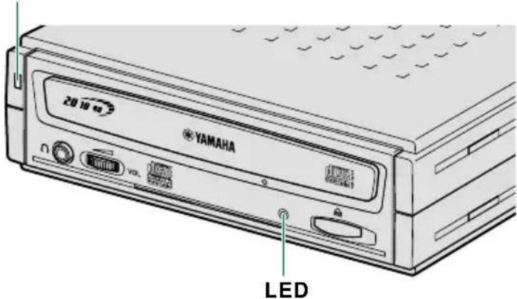 YAMAHA CRW2200SX - LED d'alimentation - 1