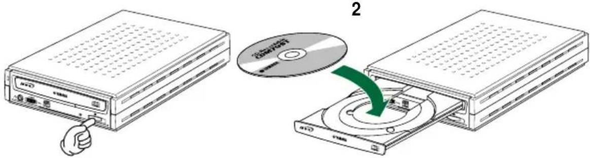 YAMAHA CRW2200UX - Insertion/éjection d'un disque - 1