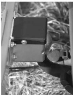 Pro-User Saffier III 91535 - MOUNTING OF THE BIKE CARRIER ONTO THE HITCH BALL - 1