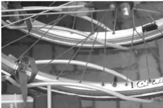 Pro-User Saffier III 91535 - MONTAGE DES VÉLOS SUR LE PORTE-VÉLOS - 2