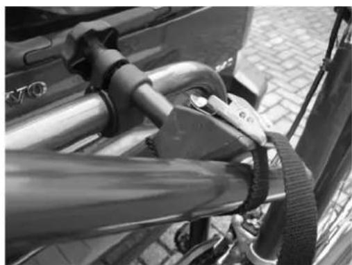 Pro-User Saffier IVqc 91723 - MONTAGE DES VÉLOS SUR LE PORTE-VÉLOS - 2