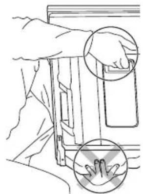 PIONEER PDP4280XA - Verplaatsen van de plasmatelevisie - 2