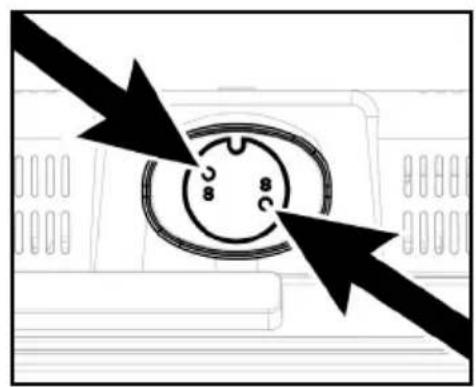 SALORA LCD2037TNDVX - Anbringen des Standfußes - 2