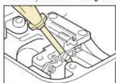 BABY LOCK Quilters Choice Professional BLQP - Changing the Feed Pin - 1
