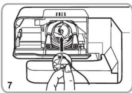 SILVERCREST SNM 33 B1 - Inserting the bobbin - 6