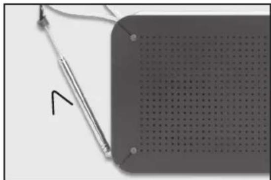 PEAQ PDR150BT - AJUSTE DE LA ANTENA - 1