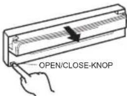 Marquant MCR1302 - De monitor open/dicht - 1