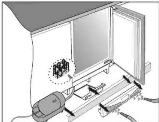 TEKA TFI 130 - Dépoussièrez le condenseur comme suit: - 1