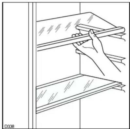 AEG-ELECTROLUX Santo 71390 KA8 - Equipement interieur Les clayettes - 1