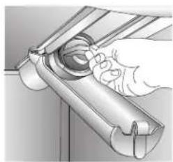 AMANA AC 2224 - Replacing Water Filter - 1