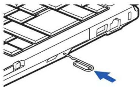 FUJITSU LifeBook S762 - Ouverture d'urgence du plateau du lecteur optique - 1