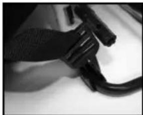 Chapin 63980 - INSTALLING THE SHOULDER STRAP - 1
